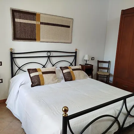 Amistade Bed and breakfast Seùlo